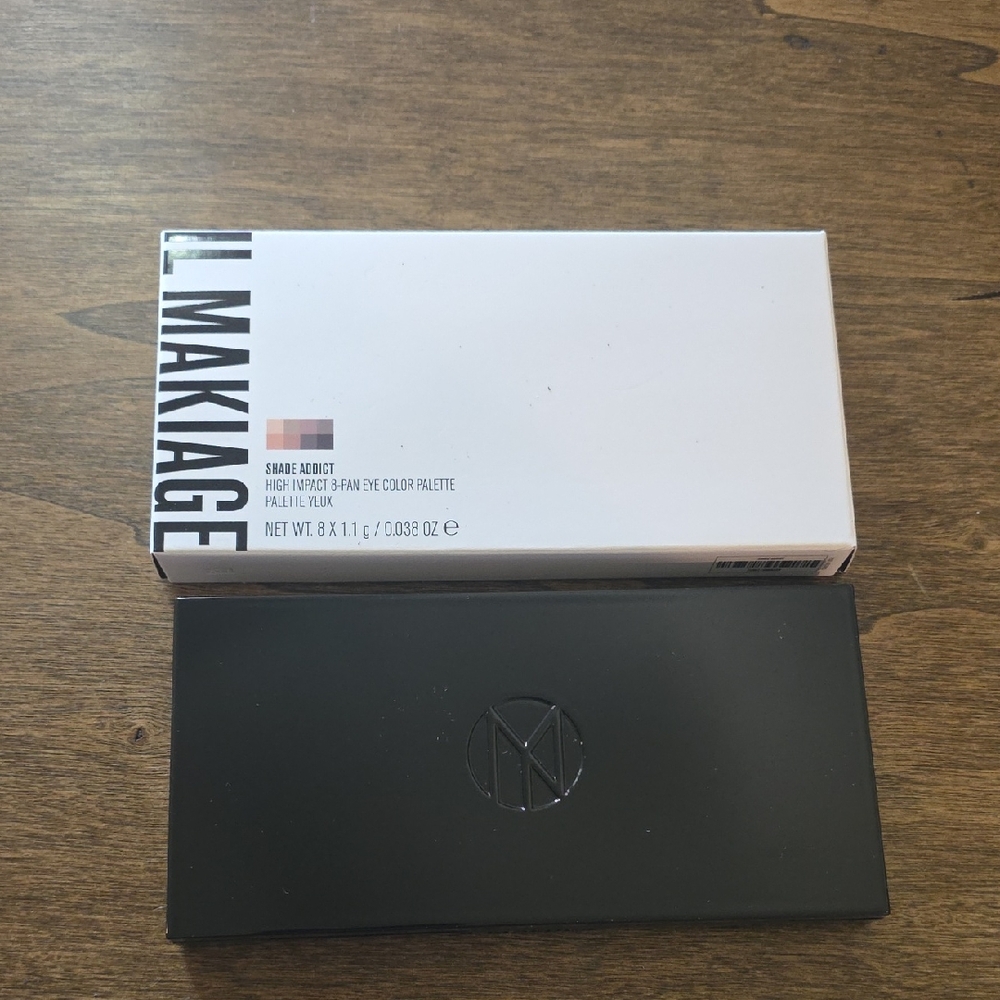 IL MAKIAGE Eyeshadow Palette